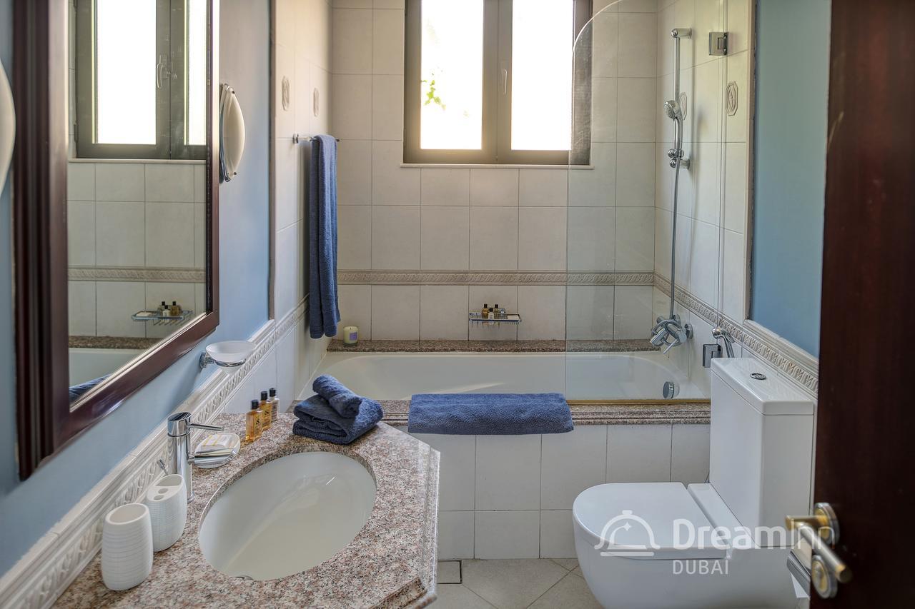 Dream Inn - Luxury Palm Beach Villa Dubai Exterior photo